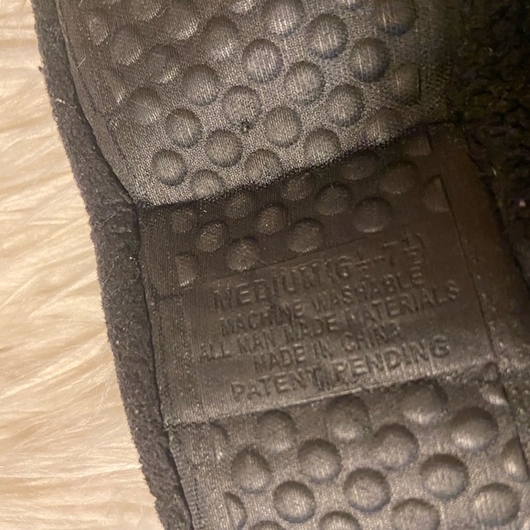 Off-Brand | Sherpa Ballet Slippers - Picture 3 of 3